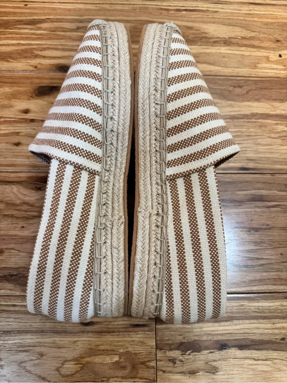 J.‎ Jill Women's Espadrille Flats Size 11 Tan Stripe Canvas NWOT